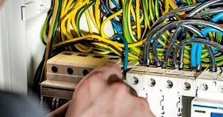 Электрика в частном доме под ключ в Выборге - стоимость услуг от 1575 руб.